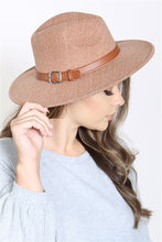 Load image into Gallery viewer, Weekender Brim Hat - Camel
